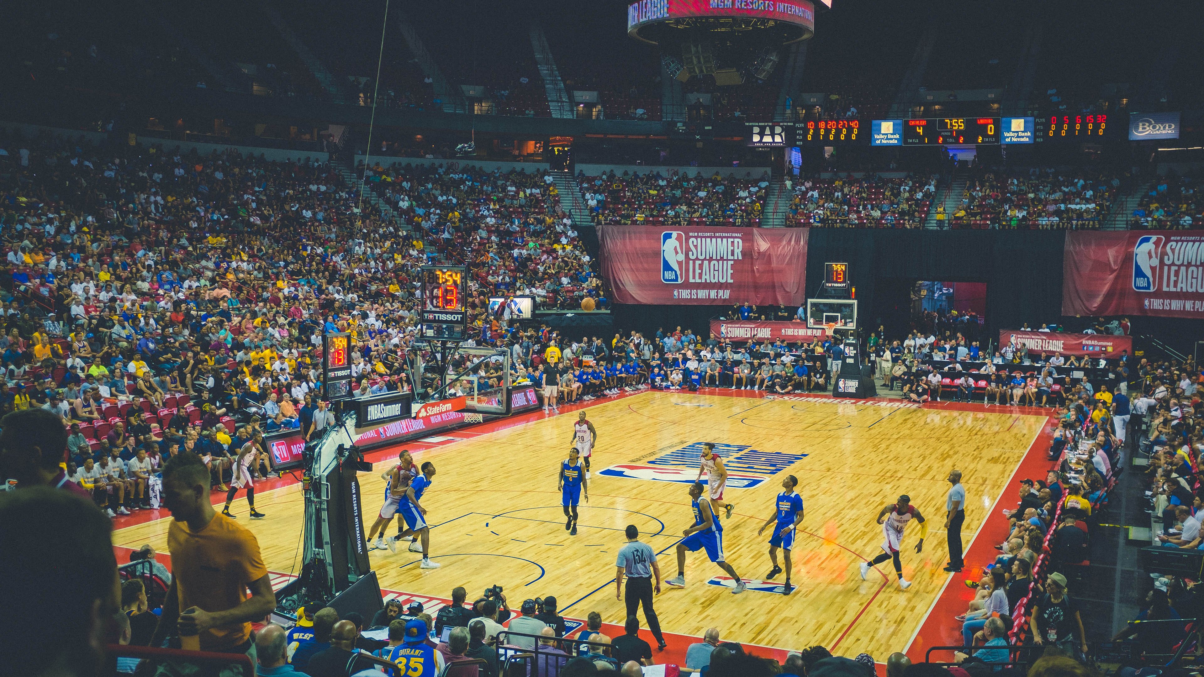 热火外线射手状态火热，热火外线防守